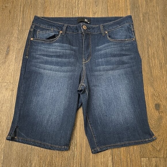 1822 Denim Womens Jean Shorts Size 14 Blue Cotton Blend Casual Summer - Picture 1 of 4